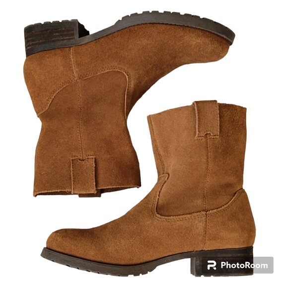 American Eagle Outfitters Genuine Suede Brown Camel Colored Bootie Boots NEW - Picture 2 of 15